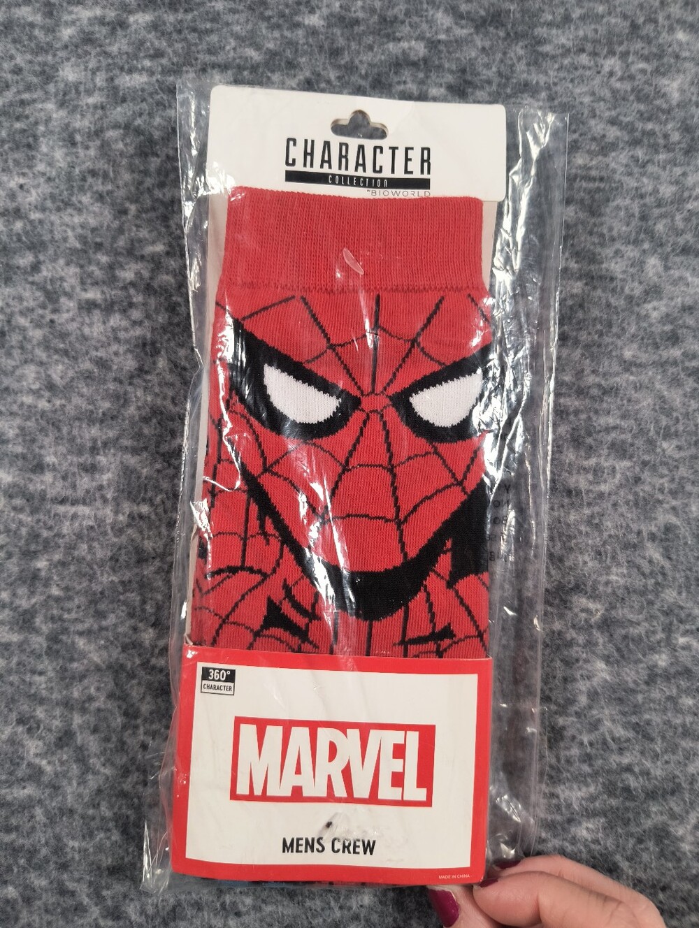 🔥 Bundle 2 For $7🔥New,Bioworld Spiderman crew socks,men's shoe size 10-13
